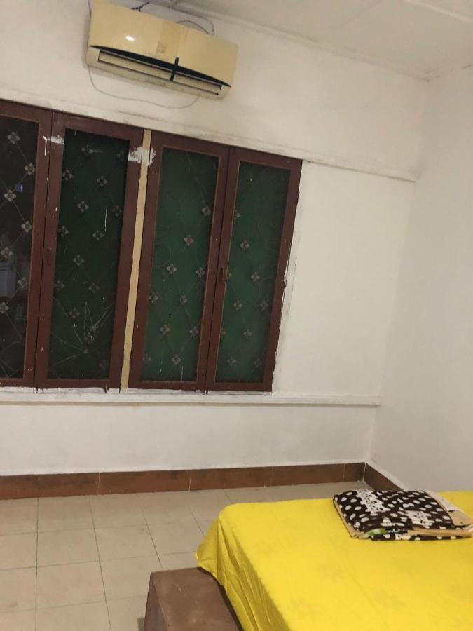 Vernice Backpacker Hostel Vientiane Esterno foto