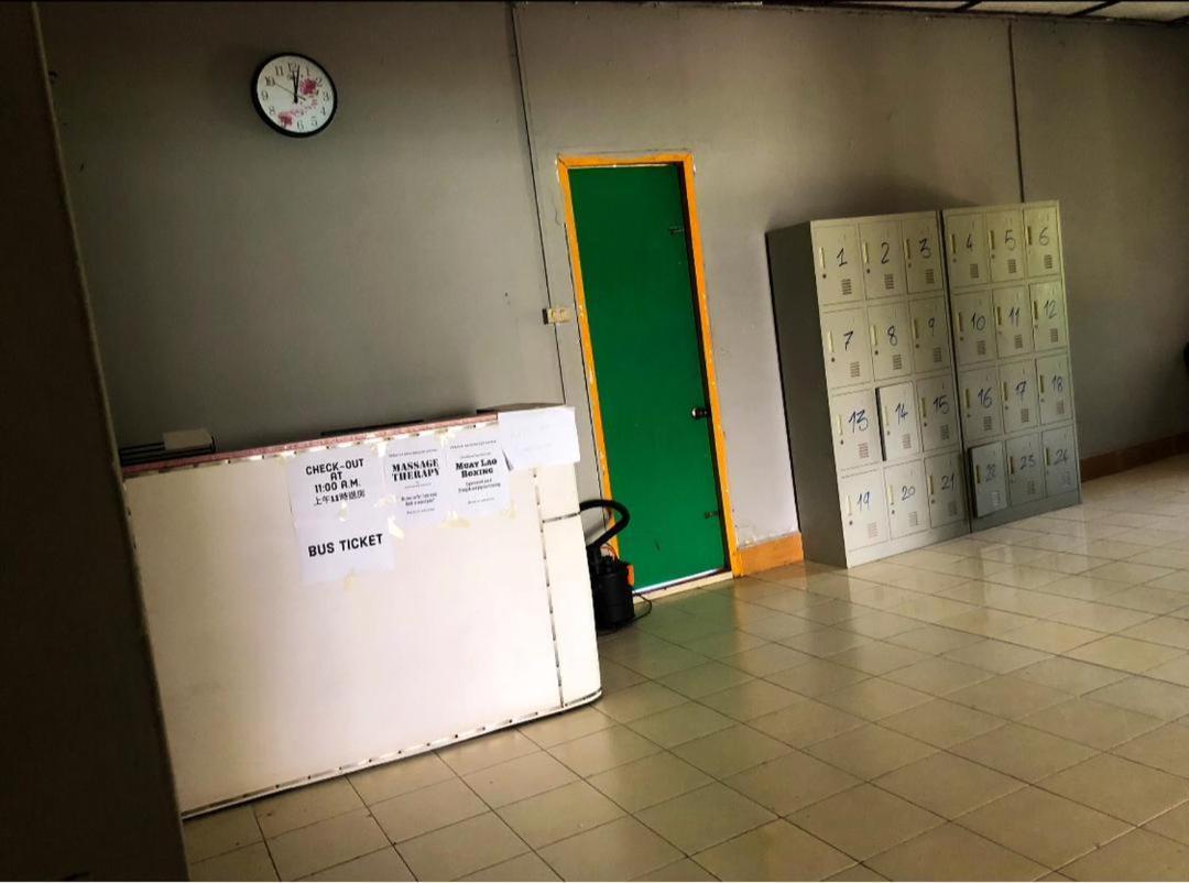 Vernice Backpacker Hostel Vientiane Esterno foto